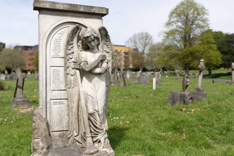 Streatham Cemetery angel gravestone