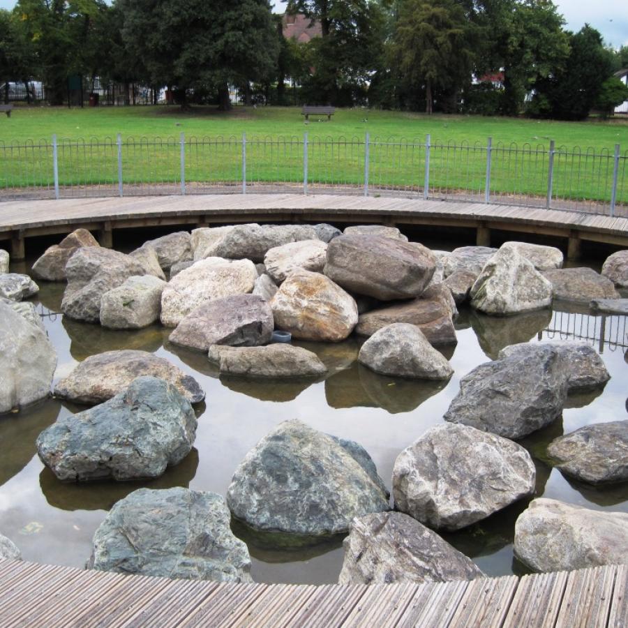 Pond Agnes Riley Gardens